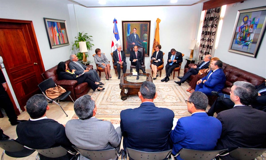Castaños Guzmán: La JCE marca el inicio de una real apertura con las principales fuerzas vivas de la nación dominicana