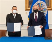 JCE y OEA firman acuerdo para alcanzar normas ISO en materia electoral