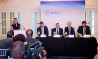 Firma Indra internacional presenta credenciales