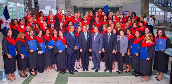 UASD y la JCE gradúan 62 maestros en Derecho de Familia y Actos del Estado Civil