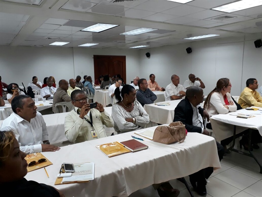 Concluyen encuentros regionales del Plan Educativo Electoral JCE