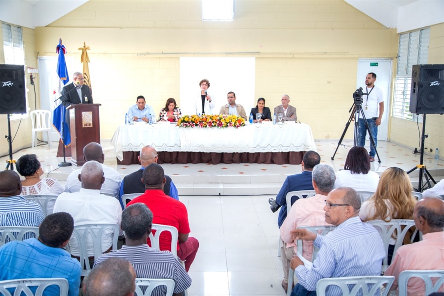 Comisión de Juntas Electorales y Partidos Políticos de la JCE escuchó propuestas en el sur del país