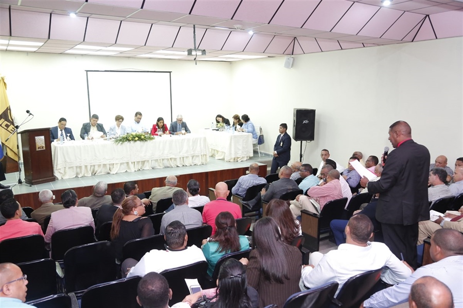 Partidos Políticos y sociedad civil presentan a JCE  propuestas para reestructuración de Juntas Electorales