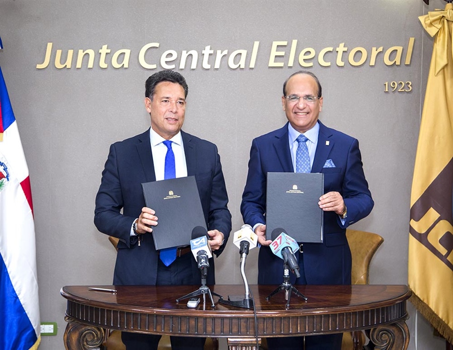 JCE e IIDH firman convenio para fortalecimiento del sistema democrático