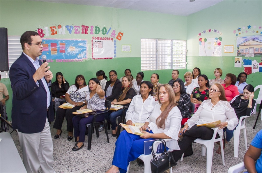 JCE inicia segunda etapa de “Jornadas de Formación para la Participación  Política de la Mujer”