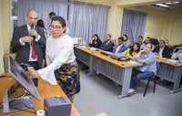 JCE realiza demostración de Voto Automatizado a participantes de maestría sobre Derecho Electoral en la UASD