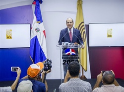 Presidente JCE llama a la dirigencia política a que las elecciones transcurran en absoluta paz