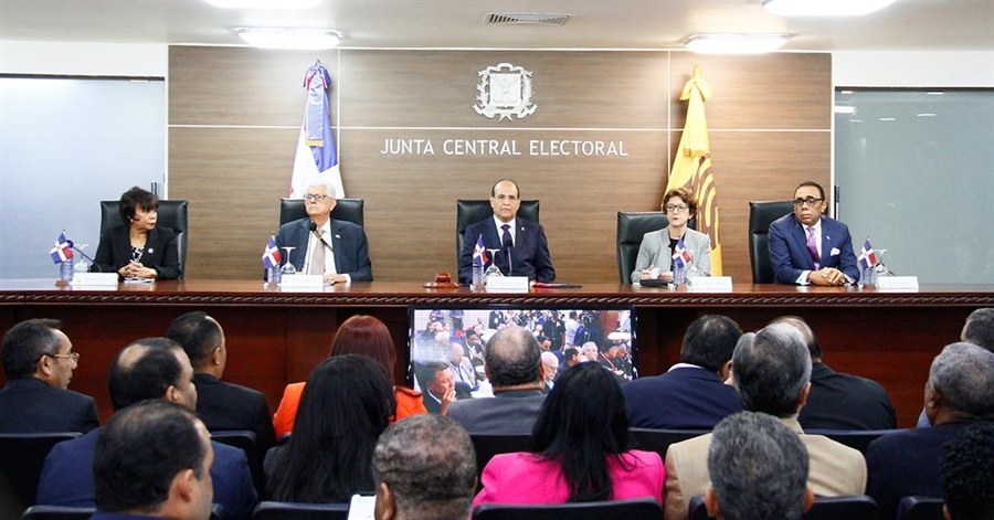 Pleno JCE celebra Audiencia Pública para tratar montaje de Elecciones Extraordinarias Municipales