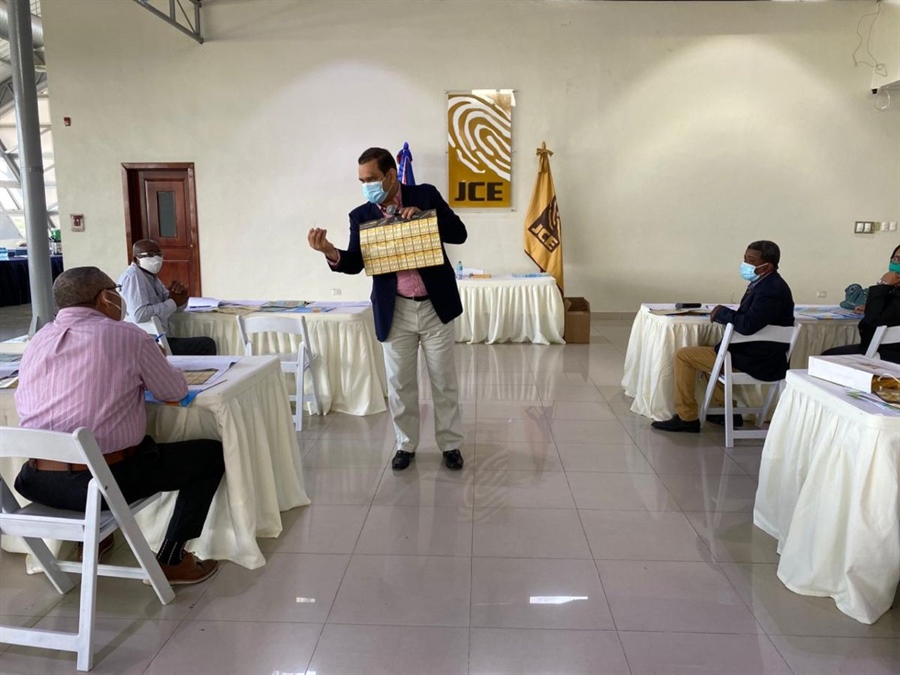 JCE continúa capacitación de miembros de Juntas Electorales para elecciones del 5 de julio de 2020