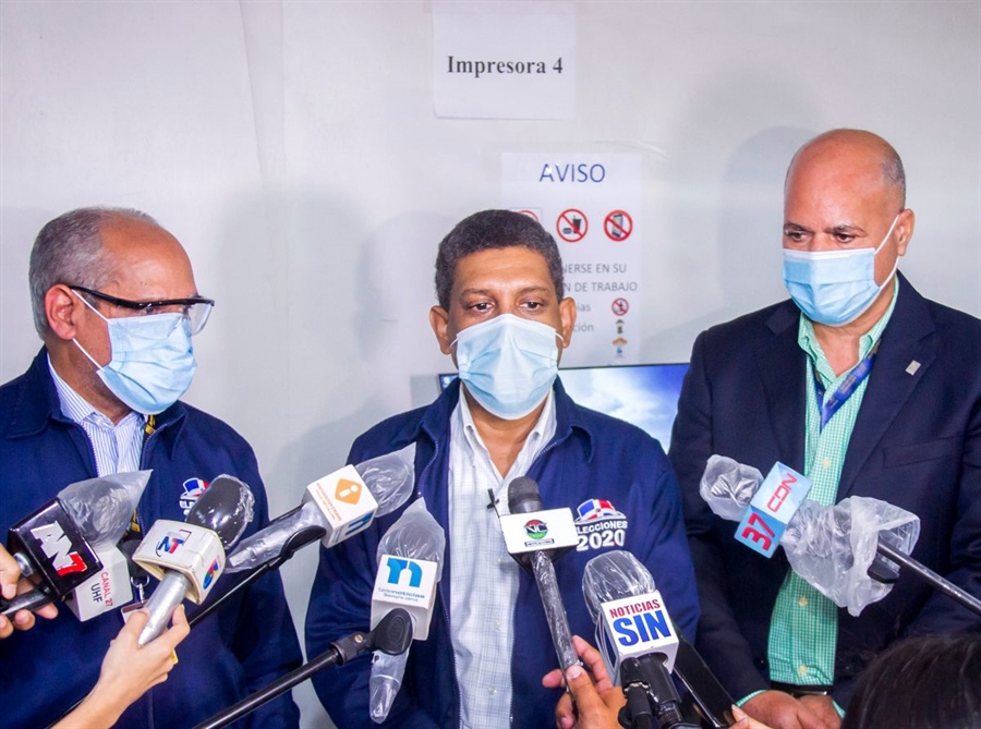 JCE inicia impresión del padrón del exterior para Elecciones del 5 de julio de 2020