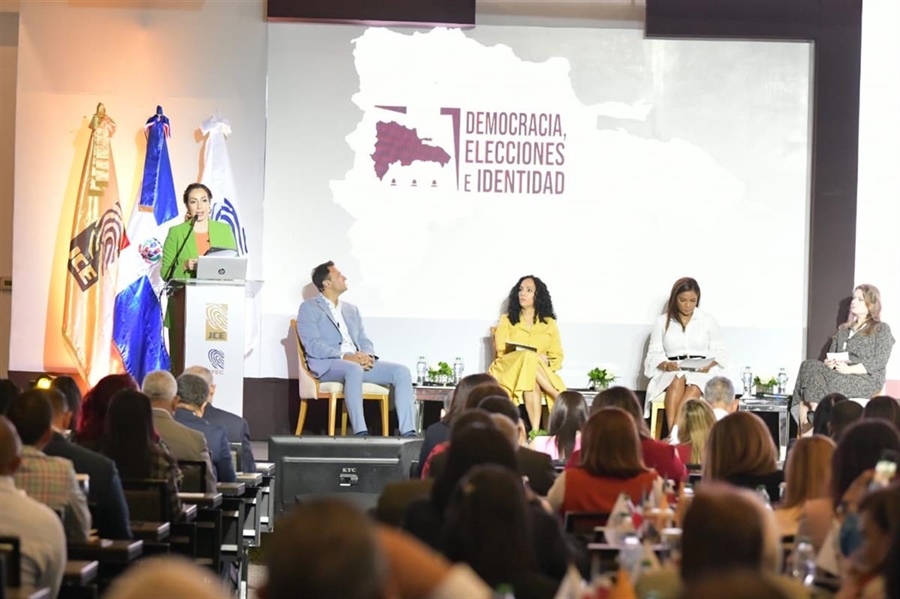 JCE continuó su primer “Congreso Internacional Democracia, Elecciones e Identidad”