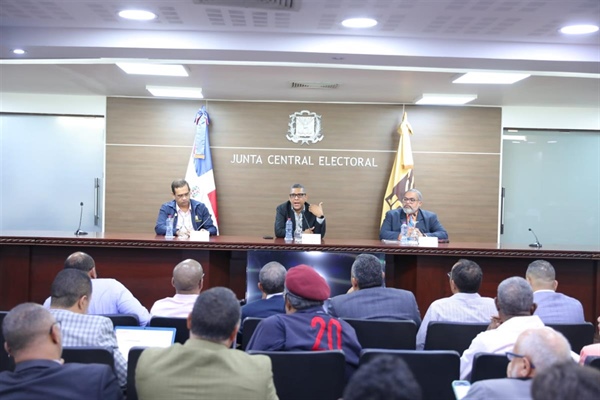 JCE ratifica vence mañana plazo documentación reservas y alianzas para elecciones 2024
