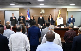 JCE se reúne con organizaciones políticas para tratar sobre la regulación de candidaturas independientes