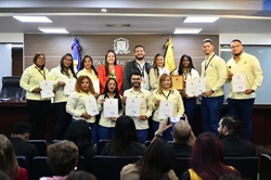 JCE reconoce colaboradores de los Centros de Expedición de Actas y Cédulas