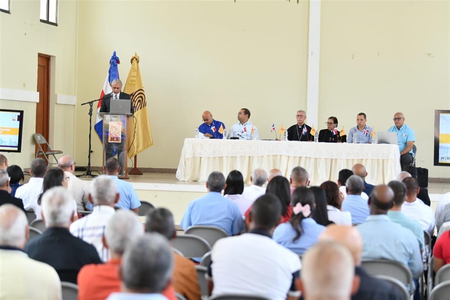 JCE presenta proyecto de nueva cédula a líderes religiosos y autoridades de Mao, Valverde Coordinan operativos de cedulación y declaración fuera de plazo en la provincia