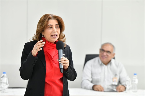 Miembro titular del Pleno JCE dicta conferencia sobre Ley 4-23 en Santiago