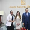 Presidente de la JCE recibe a consultores con miras a implementar norma ISO Antisoborno