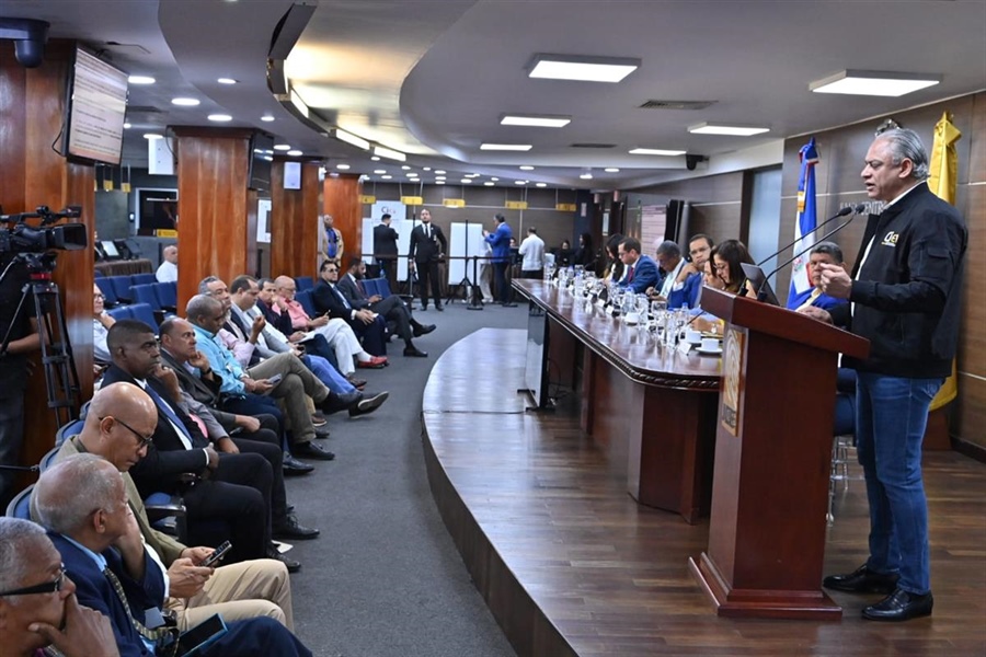 Mesa técnica de la JCE trata avances de cedulación a nivel local y en el exterior con organizaciones políticas