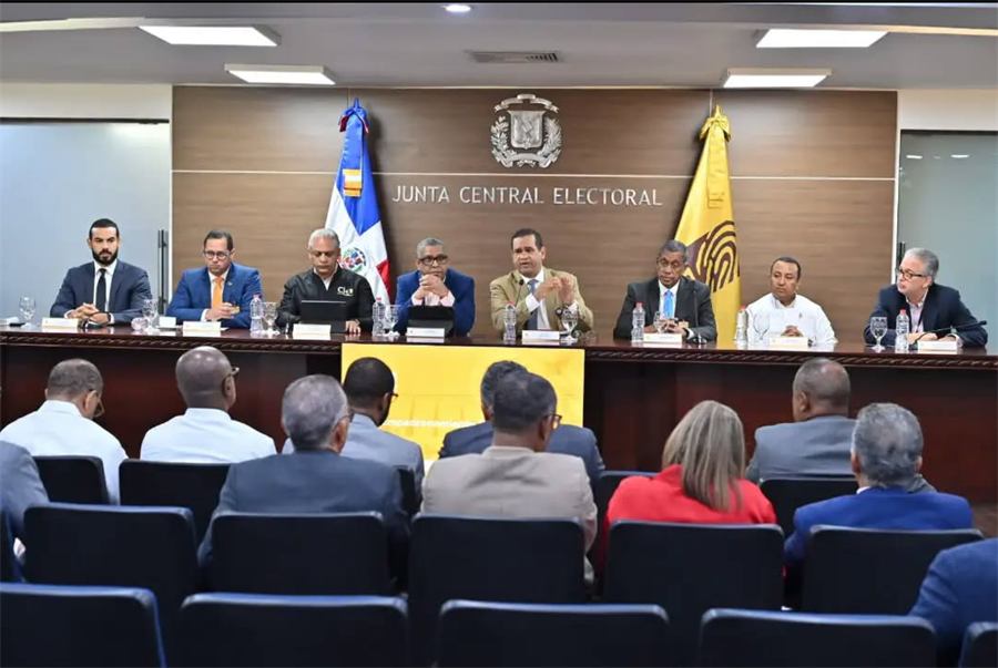 Mesa Técnica Electoral de la JCE realiza primera reunión con organizaciones políticas de cara a próximas elecciones