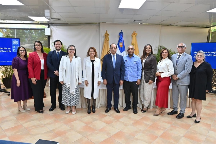 JCE-IESPEC y el PNUD celebran conversatorio «Inteligencia artificial y democracia: de la presión a la oportunidad»