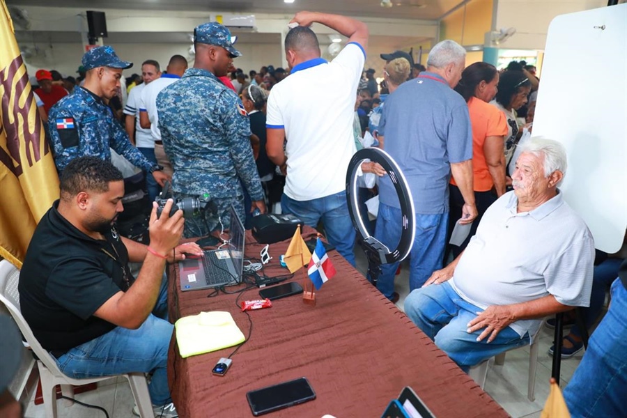 JCE y CONAPE realizan jornadas de cedulación en localidades de Dajabón y Montecristi