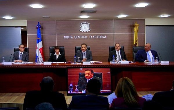 Pleno JCE otorga plazo a partidos políticos para opinión sobre integración y reestructuración juntas electorales