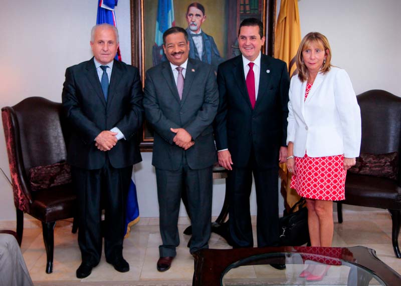 Junta Central Electoral explica a Misión OEA trabajo realizado a favor éxito Plan Reforma Migratoria desarrolla el país
