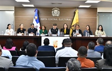 JCE inicia auditoría externa de recertificación de sus cuatro normas...