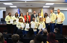 JCE reconoce colaboradores de los Centros de Expedición de Actas y...