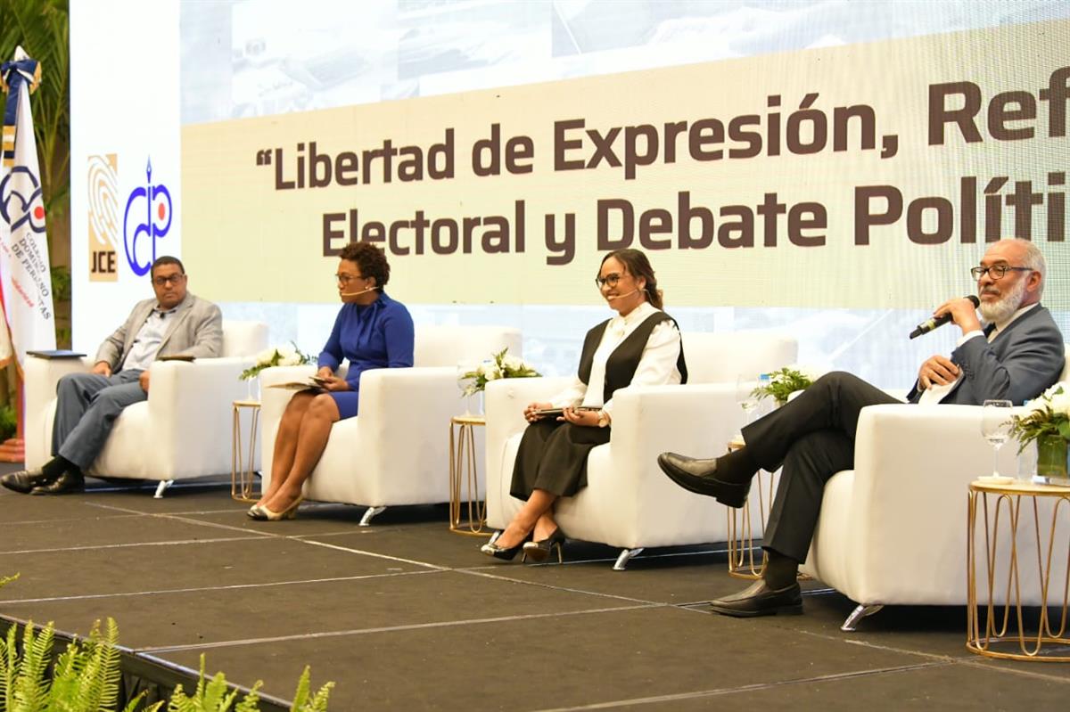 JCE y CDP realizan panel “Libertad de Expresión, Reforma Electoral y Debate  Político”